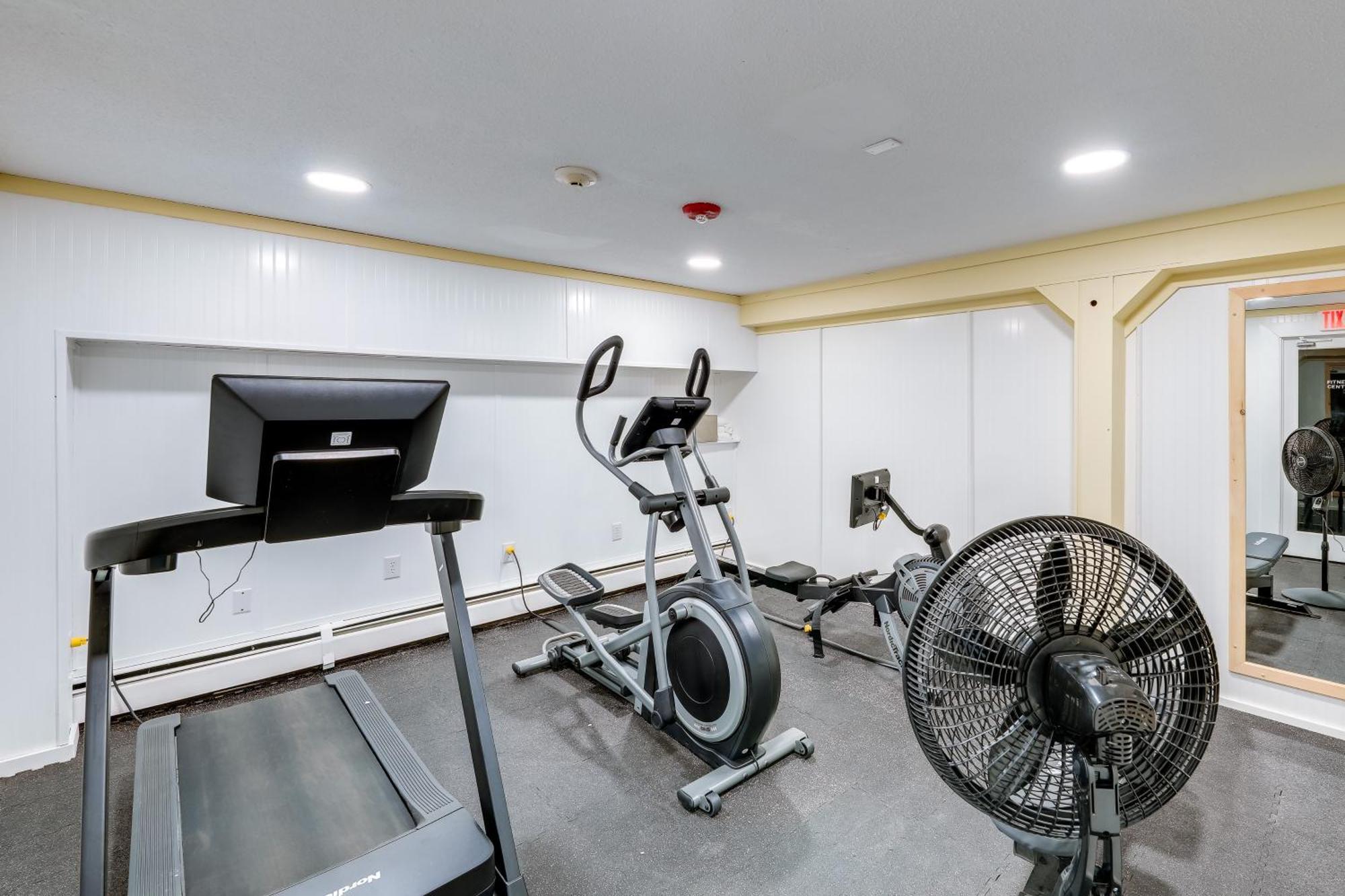 North Conway Condo With Pool Access 2 Mi To Skiing Екстериор снимка